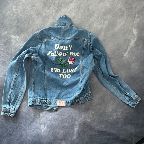 Yeah Bunny Don’t Follow Me I’m Lost Too Blue Denim Jacket with Pink Label Rose - Picture 4 of 6
